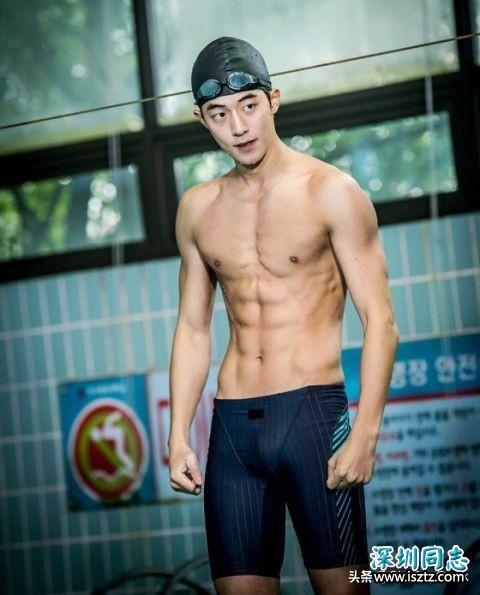 穿衣显瘦，脱衣有肉！韩国男星肌肉排行榜