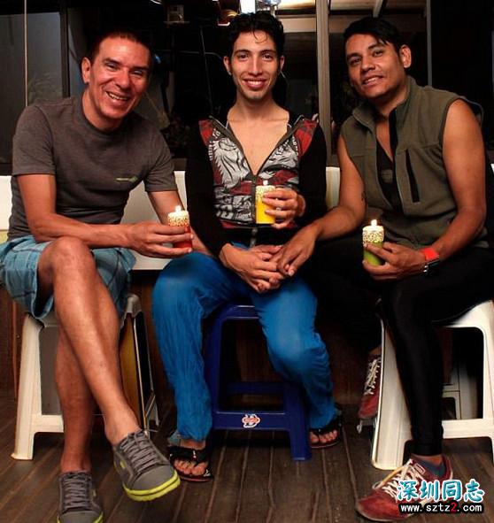哥伦比亚三位男同性恋，终于得到法律认可，组成“三口之家”！