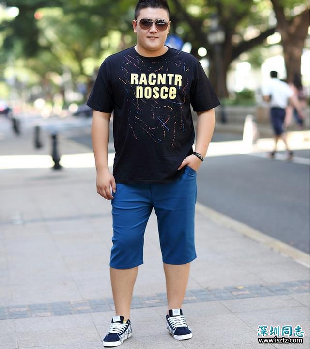 夏日胖胖男生穿搭技巧，这样穿也许会显瘦